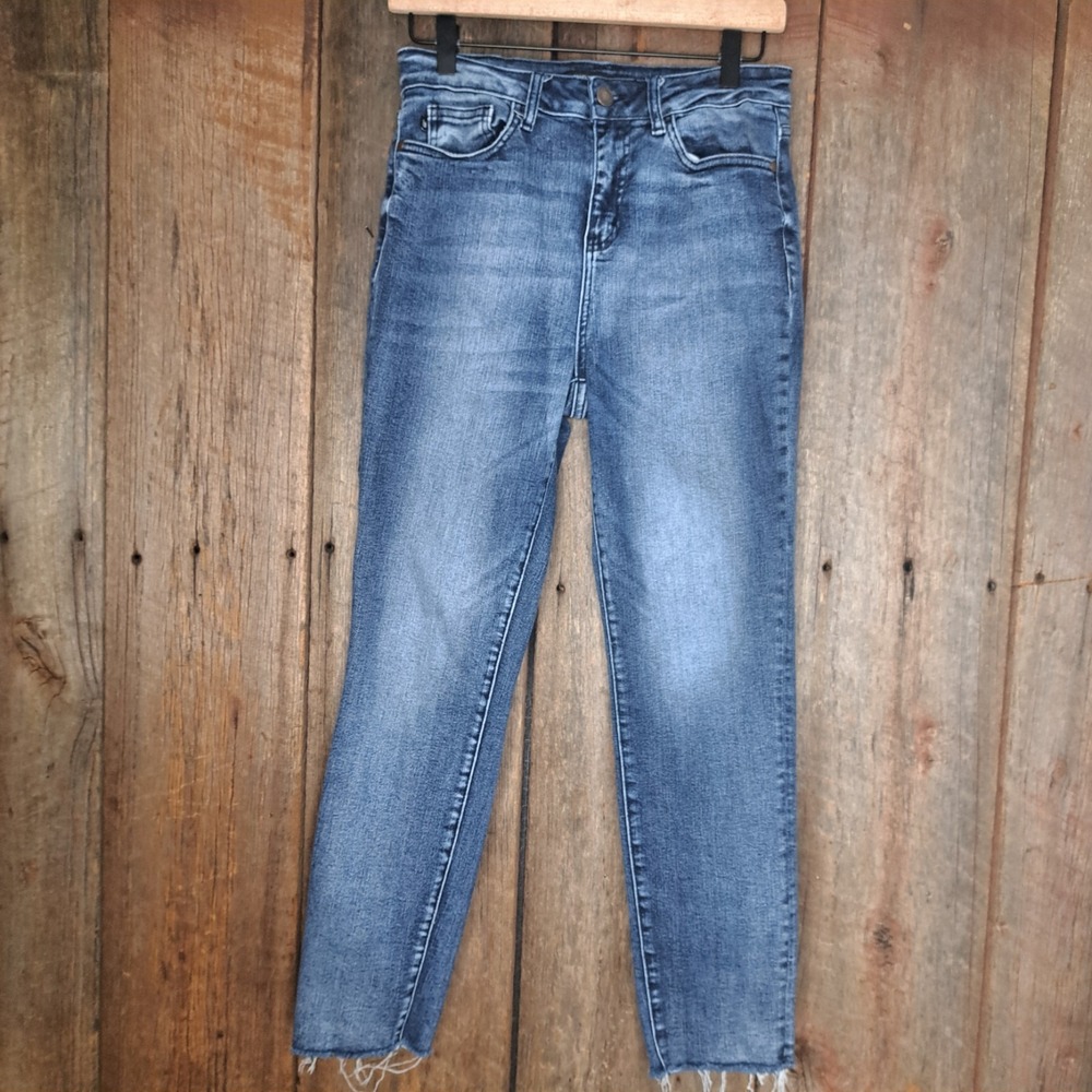 Grunge Western Rebel Raw Hem Relaxed High Waisted Judy Blue Jeans 7/28 Stretch